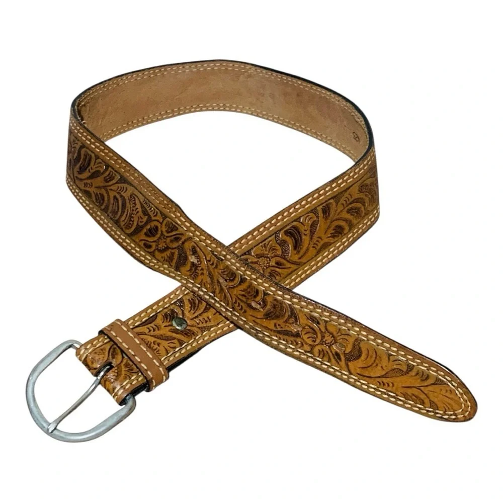 Men’s Western Core Leather Belt with Silver Buckle